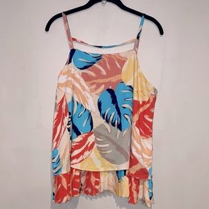 Palm Print Top NWT Medium